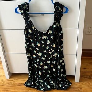 Black free people dress. Button up detail and double tie up the back.